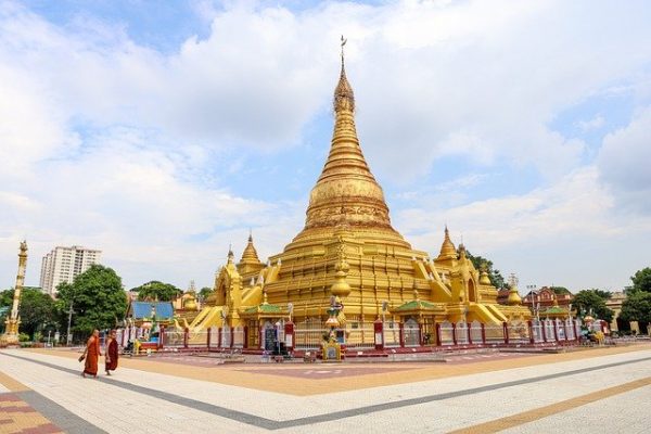 Voyager en Birmanie : 2 lieux touristiques immanquables à visiter