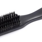 Bien choisir votre brosse cheveux bouclés